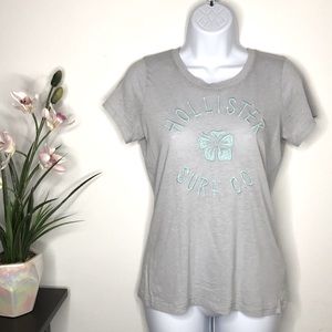 ✨3/$20✨ Hollister Tee Shirt Ladies / Juniors Medium Top